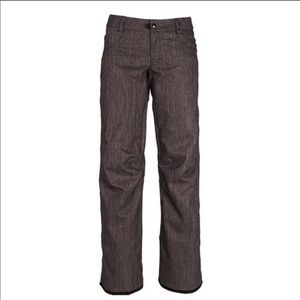 686 women’s insulated patron snowboard pants